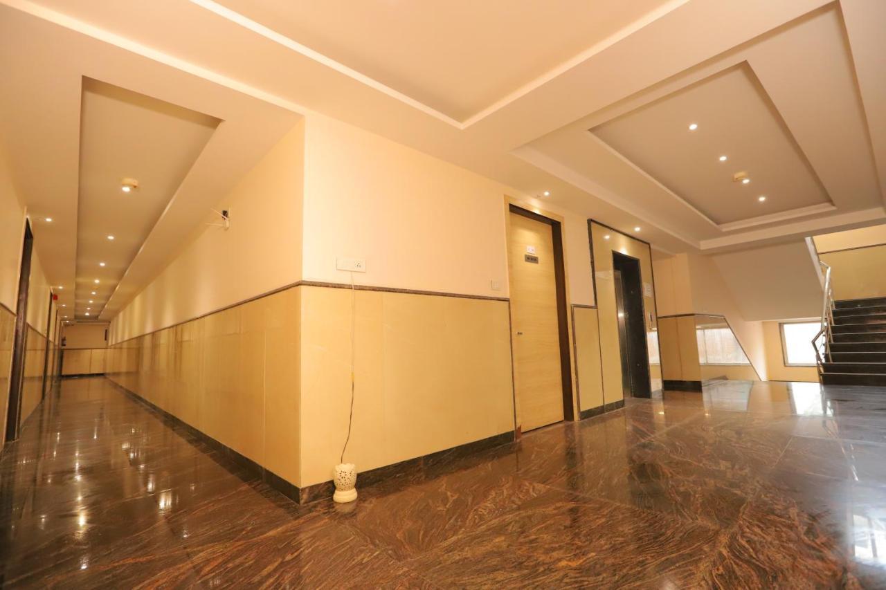 Hotel Stanley By Foxi Group- Near Delhi International Airport New Delhi Exterior foto