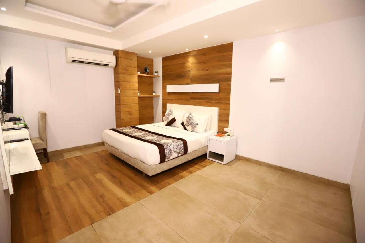 Hotel Stanley By Foxi Group- Near Delhi International Airport New Delhi Exterior foto