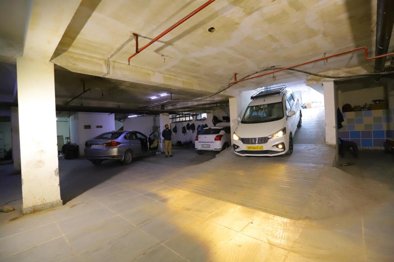 Hotel Stanley By Foxi Group- Near Delhi International Airport New Delhi Exterior foto